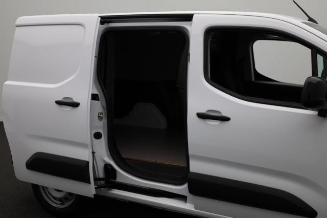 Peugeot Partner 1.5 BlueHDI 102PS 2-Sitzer AHK Klima Radio Apple CarPlay Android Auto Bluetooth DAB PDC v+h Rückf.Kamera Tempomat Ganzj.Reifen 