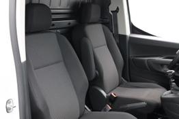 Peugeot Partner 1.5 BlueHDI 102PS 2-Sitzer AHK Klima Radio Apple CarPlay Android Auto Bluetooth DAB PDC v+h Rückf.Kamera Tempomat Ganzj.Reifen 