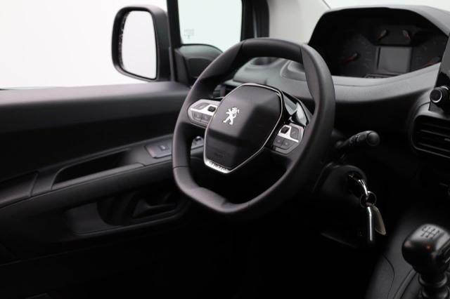 Peugeot Partner 1.5 BlueHDI 102PS 2-Sitzer AHK Klima Radio Apple CarPlay Android Auto Bluetooth DAB PDC v+h Rückf.Kamera Tempomat Ganzj.Reifen 