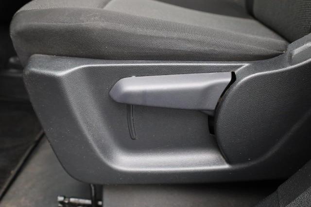 Peugeot Partner 1.5 BlueHDI 130PS Automatik NEUES MODELL 2-Sitzer Apple CarPlay Android Auto AHK Klima Bluetooth DAB PDC v+h Rückf.Kamera Tempomat Ganzj.Reifen 