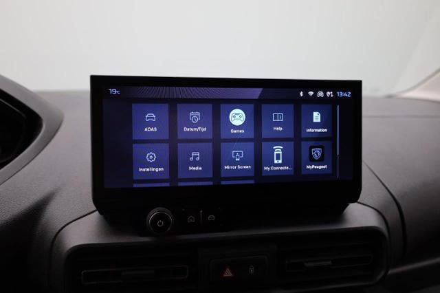 Peugeot Partner 1.5 BlueHDI 130PS Automatik NEUES MODELL 2-Sitzer Apple CarPlay Android Auto AHK Klima Bluetooth DAB PDC v+h Rückf.Kamera Tempomat Ganzj.Reifen 