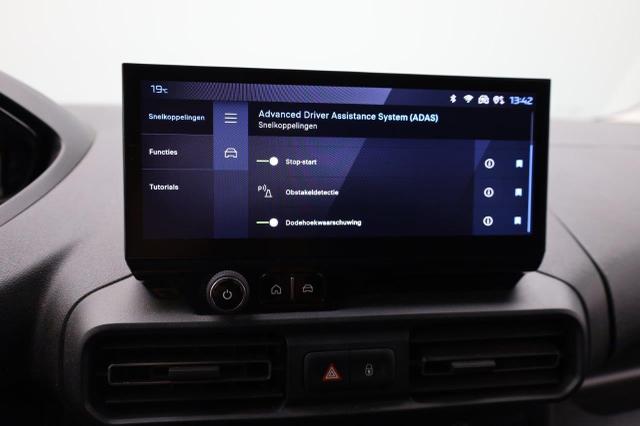 Peugeot Partner 1.5 BlueHDI 130PS Automatik NEUES MODELL 2-Sitzer Apple CarPlay Android Auto AHK Klima Bluetooth DAB PDC v+h Rückf.Kamera Tempomat Ganzj.Reifen 