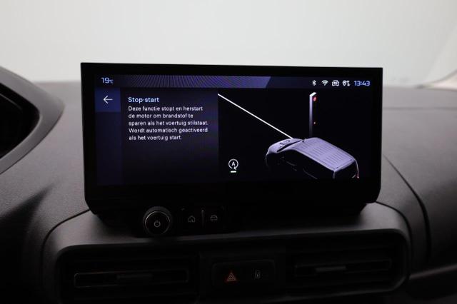 Peugeot Partner 1.5 BlueHDI 130PS Automatik NEUES MODELL 2-Sitzer Apple CarPlay Android Auto AHK Klima Bluetooth DAB PDC v+h Rückf.Kamera Tempomat Ganzj.Reifen 