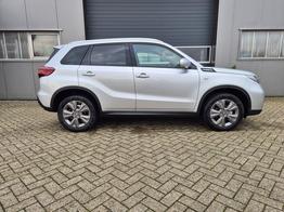Suzuki Vitara Comfort 110PS MHEV 4x4 ALLGRIP 1.4 Boosterjet Allrad Navi Klimaautomatik Sitzheizung ACC PDC Rückf.Kamera Suzuki-Radio Apple CarPlay Android Auto Touchscreen 2xKeyless 17-LM 