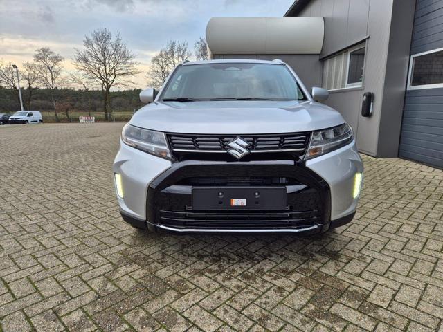 Suzuki Vitara Comfort 110PS MHEV 4x4 ALLGRIP 1.4 Boosterjet Allrad Navi Klimaautomatik Sitzheizung ACC PDC Rückf.Kamera Suzuki-Radio Apple CarPlay Android Auto Touchscreen 2xKeyless 17-LM 