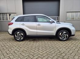 Suzuki Vitara Comfort+ 110PS Automatik MHEV 4x4 ALLGRIP 1.4 Boosterjet Allrad Teilleder Navi Klimaautomatik Sitzheizung ACC PDC v+h Rückf.Kamera Suzuki-Radio Apple CarPlay Android Auto Touchscreen 2xKeyless 17-LM 