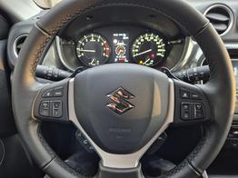 Suzuki Vitara Comfort+ 110PS Automatik MHEV 4x4 ALLGRIP 1.4 Boosterjet Allrad Teilleder Navi Klimaautomatik Sitzheizung ACC PDC v+h Rückf.Kamera Suzuki-Radio Apple CarPlay Android Auto Touchscreen 2xKeyless 17-LM 