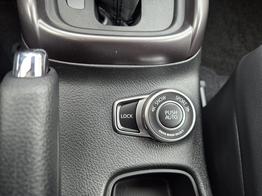 Suzuki S-Cross Comfort+ 110PS Automatik MHEV 4x4 ALLGRIP 1.4 Boosterjet Allrad Teilleder Navi Klimaautomatik Sitzheizung ACC PDC v+h 4x Kamera Suzuki-Radio Apple CarPlay Android Auto Touchscreen 2xKeyless 17-LM 