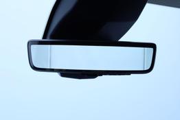 Peugeot Partner 1.5 BlueHDI 130PS Automatik NEUES MODELL 2-Sitzer Apple CarPlay Android Auto AHK Klima Bluetooth DAB PDC v+h R&uuml;ckf.Kamera Tempomat Ganzj.Reifen 