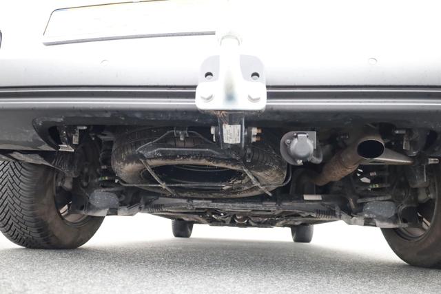 Peugeot Partner 1.5 BlueHDI 130PS Automatik NEUES MODELL 2-Sitzer Apple CarPlay Android Auto AHK Klima Bluetooth DAB PDC v+h R&uuml;ckf.Kamera Tempomat Ganzj.Reifen 