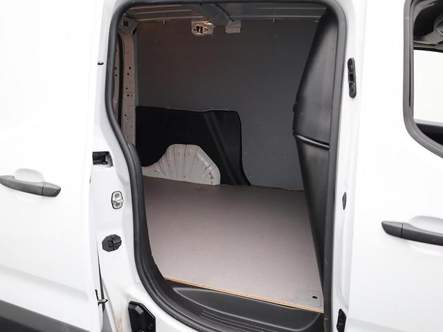 Peugeot Partner 1.5 BlueHDI 102PS NEUES MODELL 2-Sitzer AHK Klima Radio Apple CarPlay Android Auto Bluetooth DAB PDC v+h R&uuml;ckf.Kamera Tempomat Ganzj.Reifen 