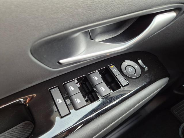 Hyundai TUCSON Trend 1.6 T-GDI 150PS Automatik TZ 2026 Teil-Leder Sitzheizung v+h Lenkradheizung Klimaautomatik Navi Touchscreen DAB+ Apple CarPlay + Android Auto PDC R&uuml;ckf.-Kamera Matrix-LED-Scheinw. 