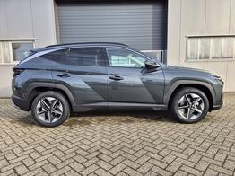 Hyundai TUCSON Trend 1.6 T-GDI 150PS Automatik TZ 2026 Teil-Leder Sitzheizung v+h Lenkradheizung Klimaautomatik Navi Touchscreen DAB+ Apple CarPlay + Android Auto PDC R&uuml;ckf.-Kamera Matrix-LED-Scheinw. 