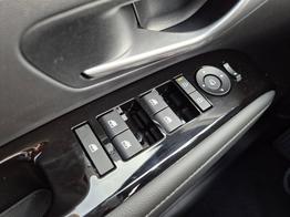 Hyundai TUCSON Trend 1.6 T-GDI 150PS Automatik TZ 2026 Teil-Leder Sitzheizung v+h Lenkradheizung Klimaautomatik Navi Touchscreen DAB+ Apple CarPlay + Android Auto PDC R&uuml;ckf.-Kamera Matrix-LED-Scheinw. 