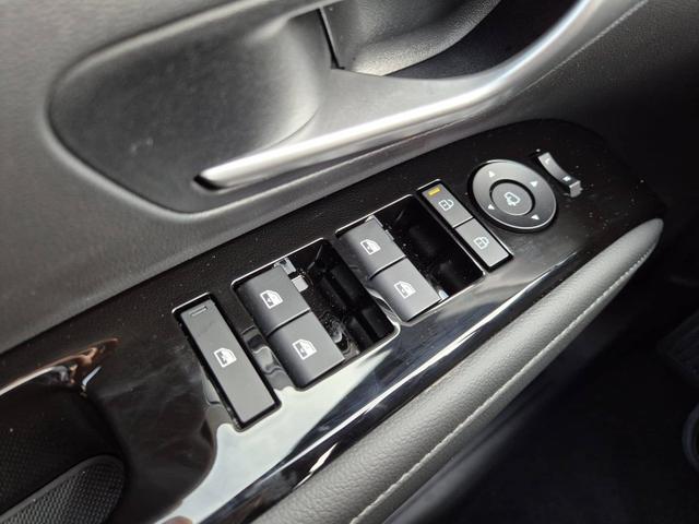 Hyundai TUCSON Trend 1.6 T-GDI 150PS Automatik TZ 2026 Teil-Leder Sitzheizung v+h Lenkradheizung Klimaautomatik Navi Touchscreen DAB+ Apple CarPlay + Android Auto PDC R&uuml;ckf.-Kamera Matrix-LED-Scheinw. 