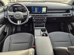 Hyundai TUCSON Trend 1.6 T-GDI 150PS Automatik TZ 2026 Teil-Leder Sitzheizung v+h Lenkradheizung Klimaautomatik Navi Touchscreen DAB+ Apple CarPlay + Android Auto PDC R&uuml;ckf.-Kamera Matrix-LED-Scheinw. 