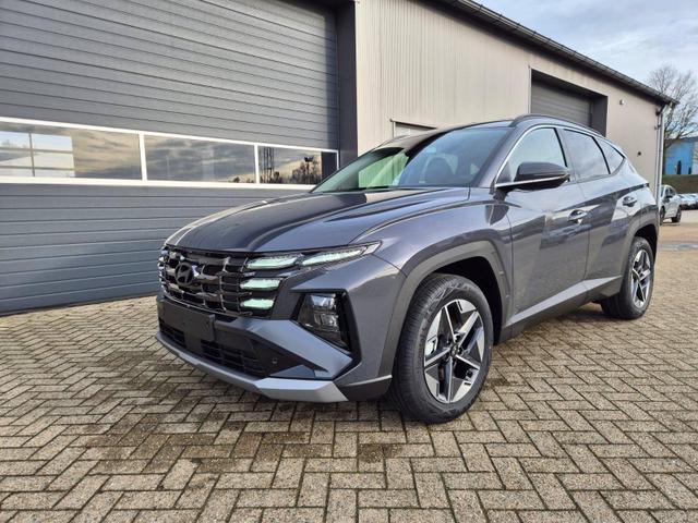 Hyundai TUCSON - Trend 1.6 T-GDI 150PS Automatik TZ 2026 Teil-Leder Sitzheizung v+h Lenkradheizung Klimaautomatik Navi Touchscreen DAB+ Apple CarPlay + Android Auto PDC R&uuml;ckf.-Kamera Matrix-LED-Scheinw.