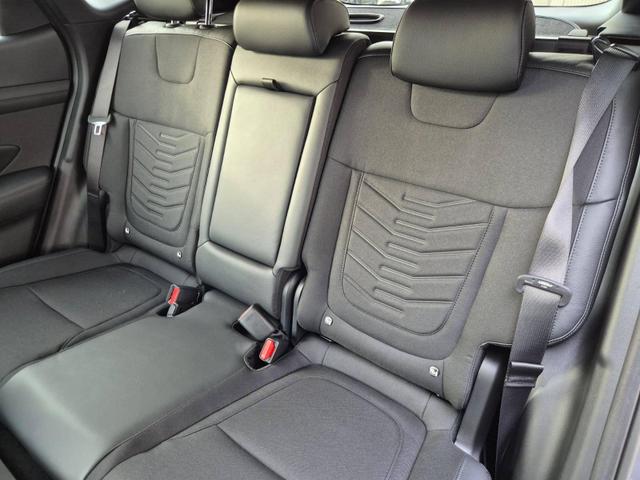 Hyundai TUCSON Trend 1.6 T-GDI 150PS Automatik TZ 2026 Teil-Leder Sitzheizung v+h Lenkradheizung Klimaautomatik Navi Touchscreen DAB+ Apple CarPlay + Android Auto PDC R&uuml;ckf.-Kamera Matrix-LED-Scheinw. 