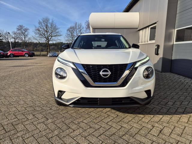 Nissan Juke 1.0 DIG-T 114PS Acenta Klimaautomatik Sitzheizung R&uuml;ckf.Kamera Bluetooth Touchscreen wireless Apple CarPlay Android Auto 