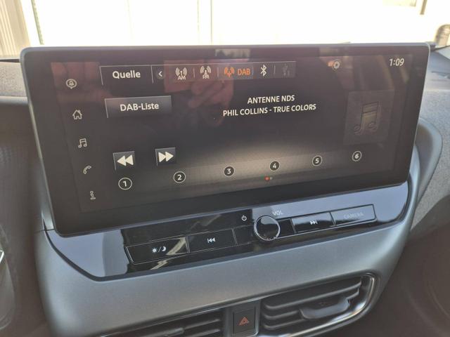 Nissan Juke 1.0 DIG-T 114PS Acenta Klimaautomatik Sitzheizung R&uuml;ckf.Kamera Bluetooth Touchscreen wireless Apple CarPlay Android Auto 