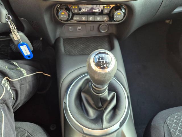 Nissan Juke 1.0 DIG-T 114PS Acenta Klimaautomatik Sitzheizung R&uuml;ckf.Kamera Bluetooth Touchscreen wireless Apple CarPlay Android Auto 