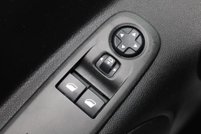 Peugeot Partner 1.5 BlueHDI 130PS Automatik NEUES MODELL 2-Sitzer Apple CarPlay Android Auto AHK Klima Bluetooth DAB PDC v+h R&uuml;ckf.Kamera Tempomat Ganzj.Reifen 