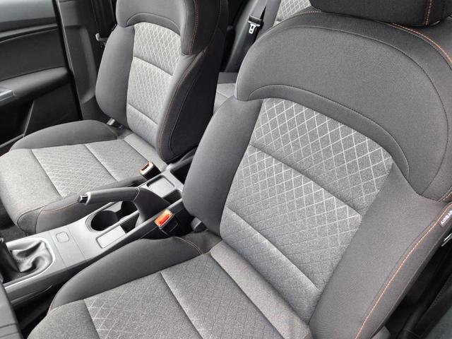 MG MG3 3 Comfort 1.5 116PS R&uuml;ckf.Kamera Parksensoren Multifunktionslenkrad Klima DAB+ Bluetooth Touchscreen Apple CarPlay Android Auto 16-LM 