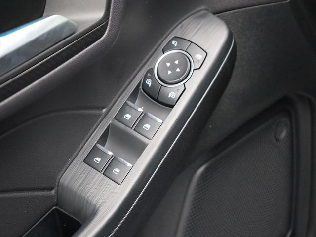 Ford Kuga ST-Line X 243PS PHEV Automatik Sitzheizung v+h Lenkradheizung Frontscheibe beheizb. Navi SYNC4 Apple CarPlay Android Auto Touchscreen PDC 4xKamera 2xKeyless B+O Sound 18"LM vollelektr. Reichweite 66KM 