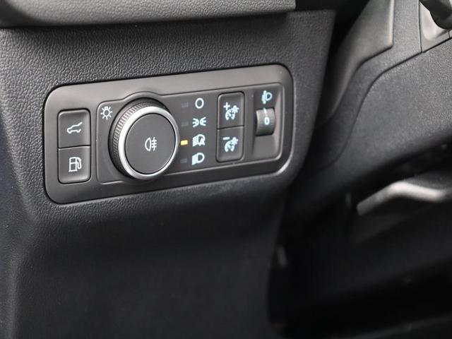 Ford Kuga ST-Line X 243PS PHEV Automatik Sitzheizung v+h Lenkradheizung Frontscheibe beheizb. Navi SYNC4 Apple CarPlay Android Auto Touchscreen PDC 4xKamera 2xKeyless B+O Sound 18"LM vollelektr. Reichweite 66KM 