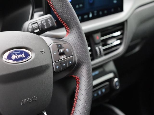 Ford Kuga ST-Line X 243PS PHEV Automatik Sitzheizung v+h Lenkradheizung Frontscheibe beheizb. Navi SYNC4 Apple CarPlay Android Auto Touchscreen PDC 4xKamera 2xKeyless B+O Sound 18"LM vollelektr. Reichweite 66KM 