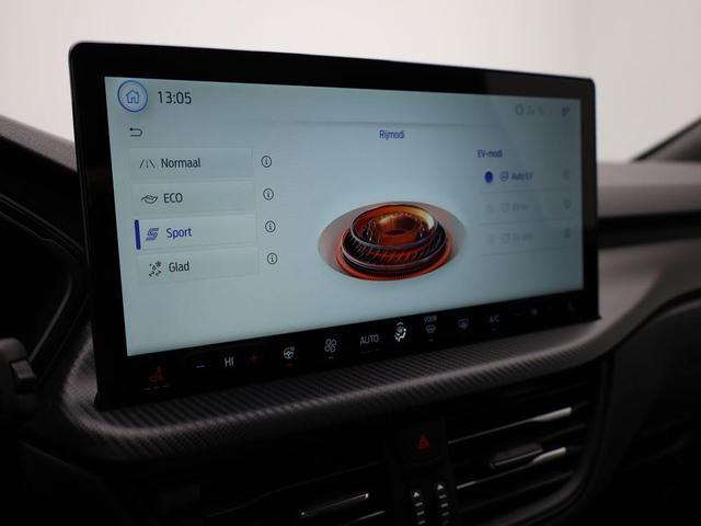 Ford Kuga ST-Line X 243PS PHEV Automatik Sitzheizung v+h Lenkradheizung Frontscheibe beheizb. Navi SYNC4 Apple CarPlay Android Auto Touchscreen PDC 4xKamera 2xKeyless B+O Sound 18"LM vollelektr. Reichweite 66KM 