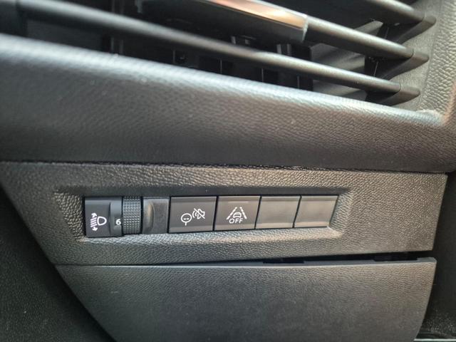 Opel Frontera GS 1.2 HEV 110PS Automatik Sitzheizung Lenkradheizung Frontscheibe beheizb. PDC v+h R&uuml;ckf.Kamera Navi Apple CarPlay Android Auto Touchscreen 17"LM 