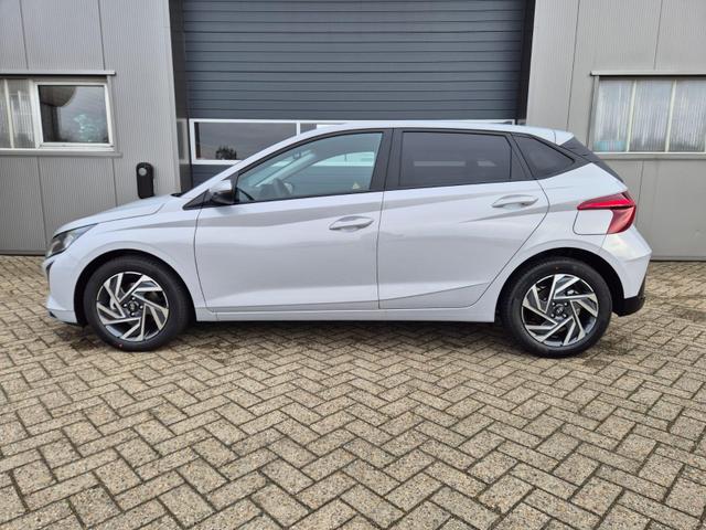 Hyundai i20 1.0 T-GDI 90PS Trend Automatik 5-t&uuml;rig Klimaautomatik Sitzheizung Lenkradheizung R&uuml;ckf.Kamera PDC Apple CarPlay Android Auto Tempomat Touchscreen 16"LM 
