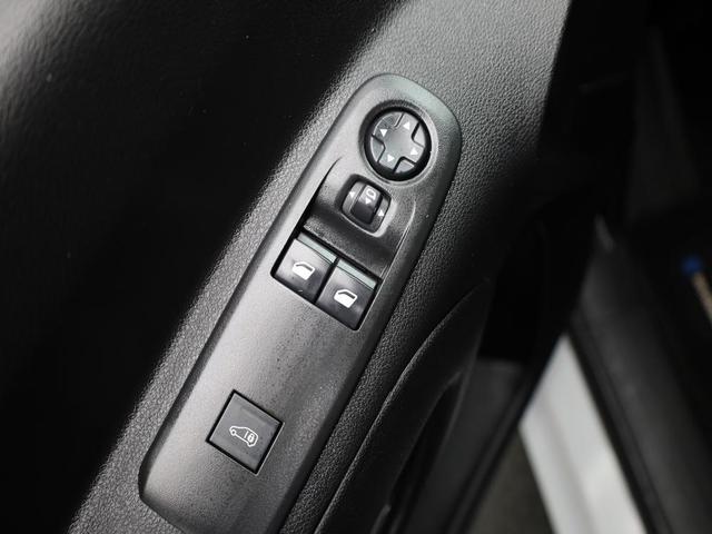Peugeot Partner 1.5 BlueHDI 102PS NEUES MODELL 2-Sitzer AHK Klima Radio Apple CarPlay Android Auto Bluetooth DAB PDC v+h R&uuml;ckf.Kamera Tempomat Ganzj.Reifen 