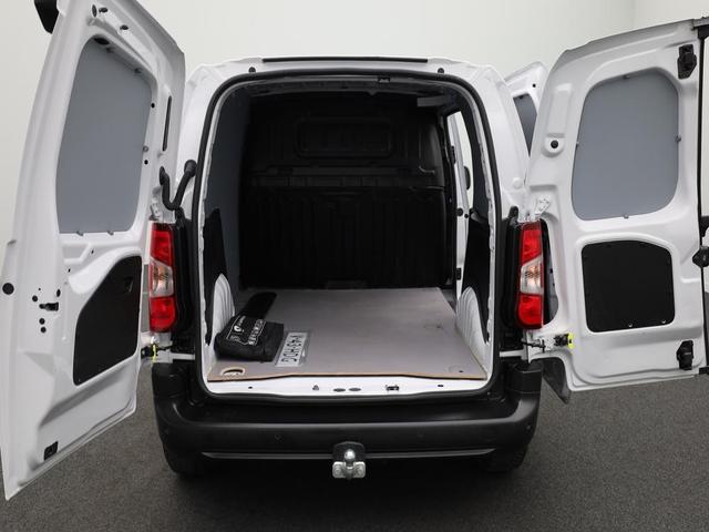 Peugeot Partner 1.5 BlueHDI 130PS Automatik NEUES MODELL 2-Sitzer Apple CarPlay Android Auto AHK Klima Bluetooth DAB PDC v+h R&uuml;ckf.Kamera Tempomat Ganzj.Reifen 