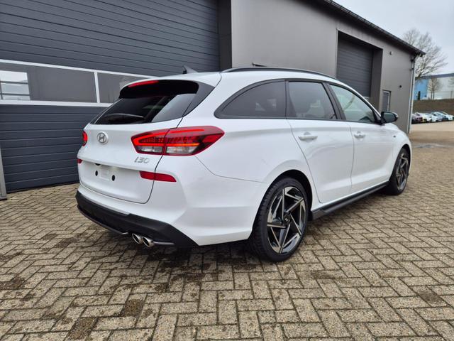 Hyundai i30 Kombi 1.6 T-GDI 150PS Automatik N-Line MY2026 Sitzheizung Lenkradheizung Klimaautomatik Navi 10,3"-Touchscreen Bluelink Apple CarPlay + Android Auto PDC v+h R&uuml;ckf.Kamera 18-LM 