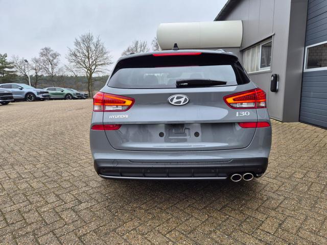Hyundai i30 Kombi 1.6 T-GDI 150PS Automatik N-Line MY2026 Sitzheizung Lenkradheizung Klimaautomatik Navi 10,3"-Touchscreen Bluelink Apple CarPlay + Android Auto PDC v+h R&uuml;ckf.Kamera 18-LM 