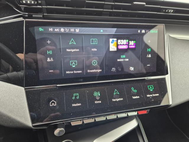 Peugeot 308 SW GT Exclusive 1.2 Hybrid 145PS Automatik Matrix-LED elektr. PanoDach Heckklappe Sitzheizung Lenkradheizung Navi 10" HD-Touchscreen wireless Apple CarPlay + Android Auto FOCAL-System 2x Keyless ACC 4x Kamera PDC v+h 18"LM 