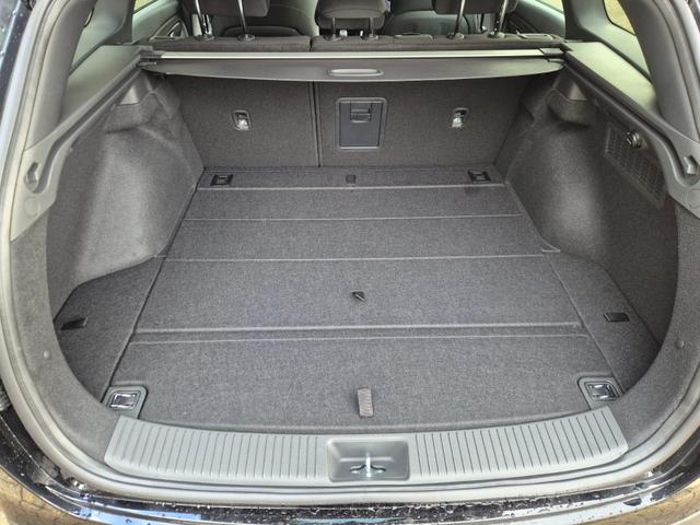 Hyundai i30 Kombi 1.6 T-GDI 150PS Automatik N-Line MY2026 Sitzheizung Lenkradheizung Klimaautomatik Navi 10,3"-Touchscreen Bluelink Apple CarPlay + Android Auto PDC v+h R&uuml;ckf.Kamera 18-LM 