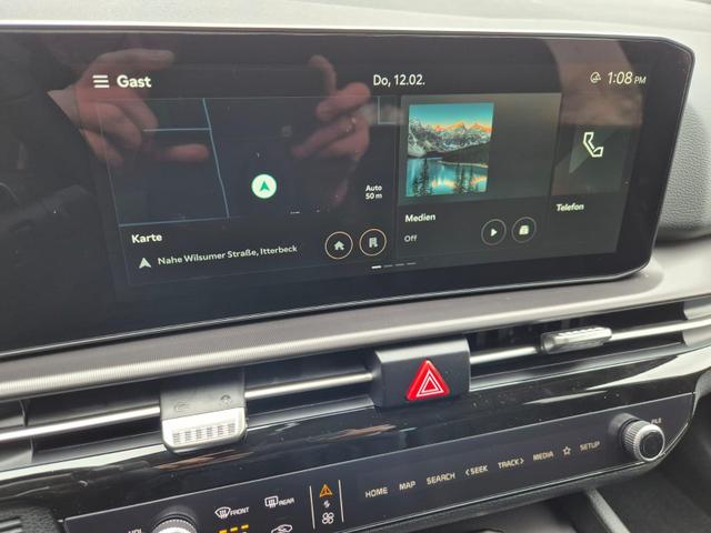 Kia Sportage Spirit 1.6 T-GDI 150PS Automatik NEUES MODELL MY26 FACELIFT Teil-Leder 18"LM Sitzheizung v+h Lenkradheizung Klimaautomatik ACC Navi Bluetooth Touchscreen Apple CarPlay Android Auto PDC R&uuml;ckf.Kamera 2x Keyless 