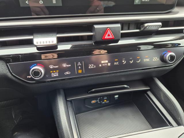 Kia Sportage Spirit 1.6 T-GDI 150PS Automatik NEUES MODELL MY26 FACELIFT Teil-Leder 18"LM Sitzheizung v+h Lenkradheizung Klimaautomatik ACC Navi Bluetooth Touchscreen Apple CarPlay Android Auto PDC R&uuml;ckf.Kamera 2x Keyless 