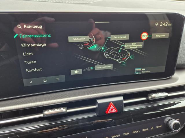 Kia Sportage Spirit 1.6 T-GDI 150PS Automatik NEUES MODELL MY26 FACELIFT Teil-Leder 18"LM Sitzheizung v+h Lenkradheizung Klimaautomatik ACC Navi Bluetooth Touchscreen Apple CarPlay Android Auto PDC R&uuml;ckf.Kamera 2x Keyless 