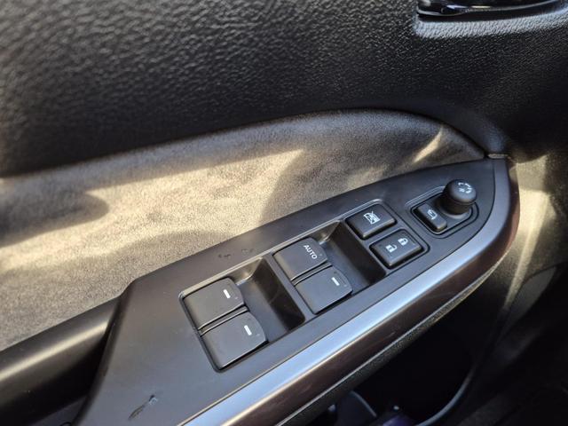 Suzuki Vitara Comfort+ 110PS Automatik MHEV 1.4 Boosterjet Teilleder Navi Klimaautomatik Sitzheizung ACC PDC v+h R&uuml;ckf.Kamera Suzuki-Radio Apple CarPlay Android Auto Touchscreen 2xKeyless 17-LM 