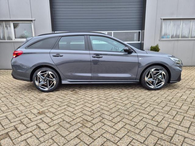 Hyundai i30 Kombi 1.6 T-GDI 150PS Automatik N-Line MY2026 Sitzheizung Lenkradheizung Klimaautomatik Navi 10,3"-Touchscreen Bluelink Apple CarPlay + Android Auto PDC v+h R&uuml;ckf.Kamera 18-LM 