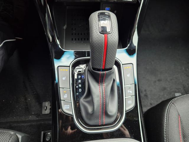 Hyundai i30 Kombi 1.6 T-GDI 150PS Automatik N-Line MY2026 Sitzheizung Lenkradheizung Klimaautomatik Navi 10,3"-Touchscreen Bluelink Apple CarPlay + Android Auto PDC v+h R&uuml;ckf.Kamera 18-LM 