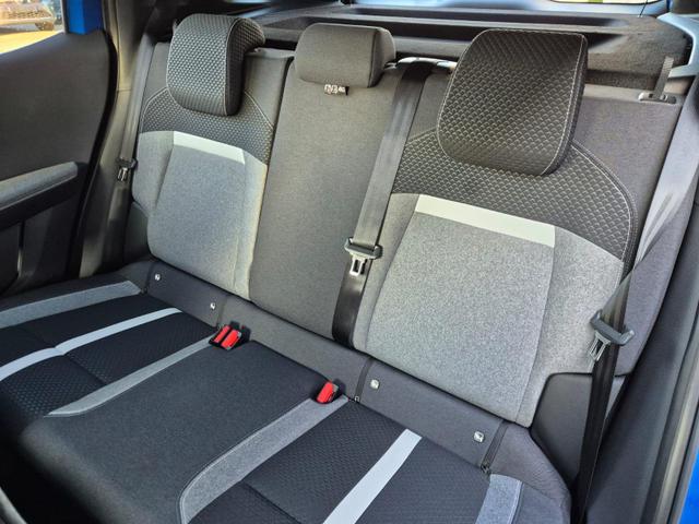 Opel Frontera GS 1.2 HEV 110PS Automatik Sitzheizung Lenkradheizung Frontscheibe beheizb. Klimaautomatik PDC v+h R&uuml;ckf.Kamera Navi Apple CarPlay Android Auto Touchscreen 17"LM 