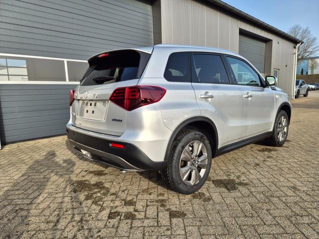 Suzuki Vitara Comfort 110PS Automatik MHEV 1.4 Boosterjet Klimaautomatik Sitzheizung Navi ACC PDC R&uuml;ckf.Kamera Suzuki-Radio Apple CarPlay Android Auto Touchscreen 2xKeyless 17-LM 
