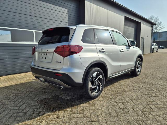 Suzuki Vitara Comfort+ 110PS Automatik MHEV 1.4 Boosterjet Teilleder Navi Klimaautomatik Sitzheizung ACC PDC v+h R&uuml;ckf.Kamera Suzuki-Radio Apple CarPlay Android Auto Touchscreen 2xKeyless 17-LM 