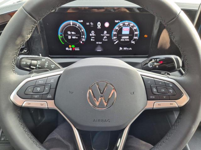 Volkswagen Tiguan Life 1,5 l eHybrid OPF 204PS DSG LED-Plus-Scheinw. elektr. Heckklappe Sitzheizung v+h Lenkradheizung Frontscheibe beheizb. R&uuml;ckf.Kamera Klimaautomatik VW-Radio Bluetooth wireless Apple CarPlay + Android Auto PDC ACC 2xKeyless Digital Cockpit 