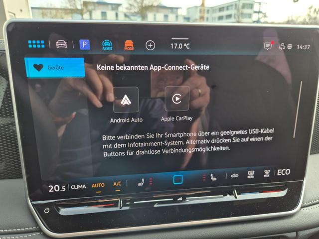 Volkswagen Tiguan Life 1,5 l eHybrid OPF 204PS DSG Design Paket "Dark" LED-Plus-Scheinw. elektr. Heckklappe Sitzheizung v+h Lenkradheizung Frontscheibe beheizb. R&uuml;ckf.Kamera Klimaautomatik VW-Radio Bluetooth wireless Apple CarPlay + Android Auto PDC ACC 2xKeyl 